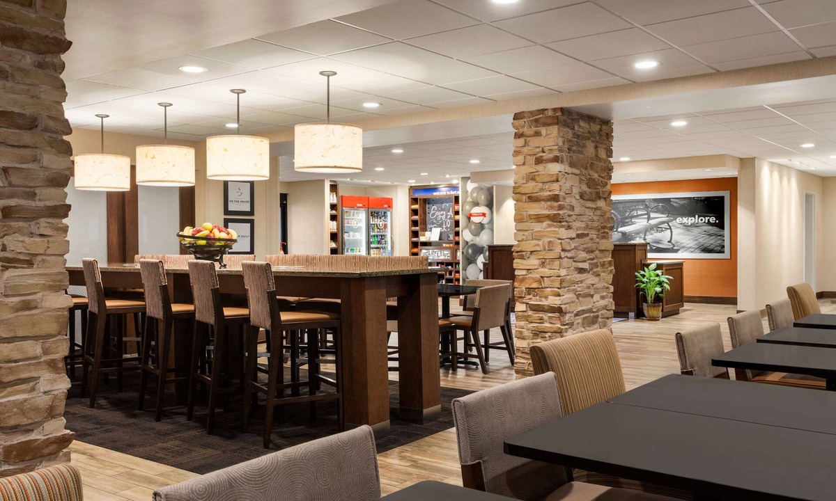 Fort Smith Hotel | Hampton Inn by Hilton Fort Smith