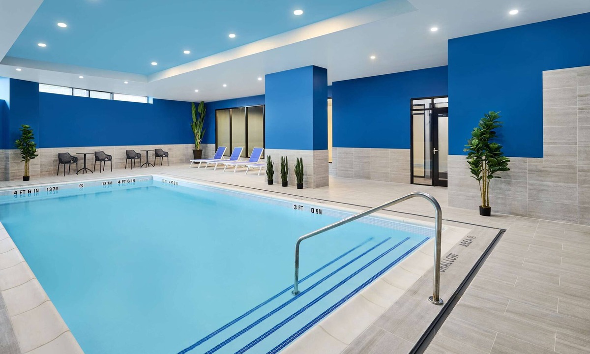 Strathcona Hotel | Hampton Inn by Hilton Hamilton