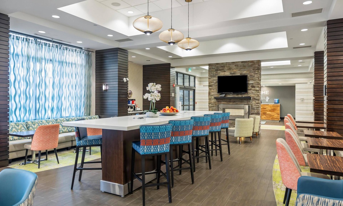 Winnipeg Hotel | Hampton Inn by Hilton Winnipeg Airport/Polo Park