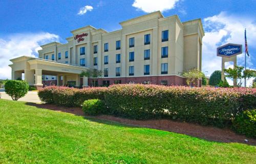 Canton Hotel | Hampton Inn Canton
