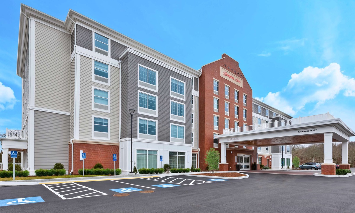 Buzzards Bay Hotel | Hampton Inn Cape Cod Canal