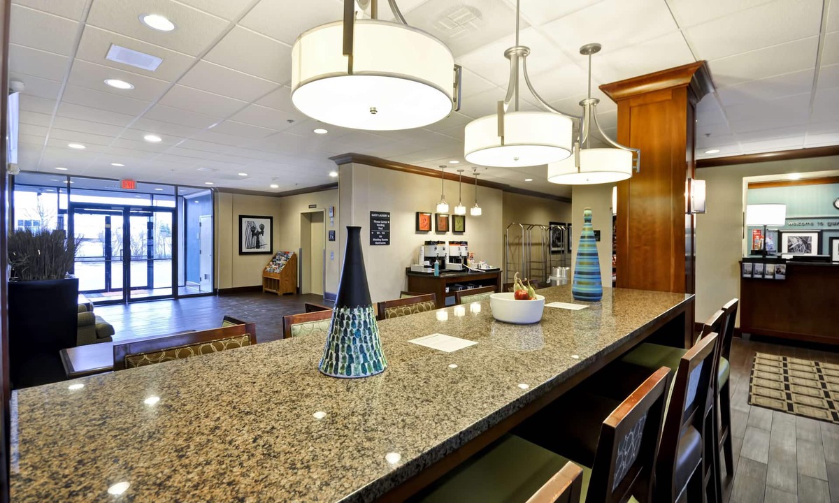 Gurnee Hotel | Hampton Inn Chicago - Gurnee