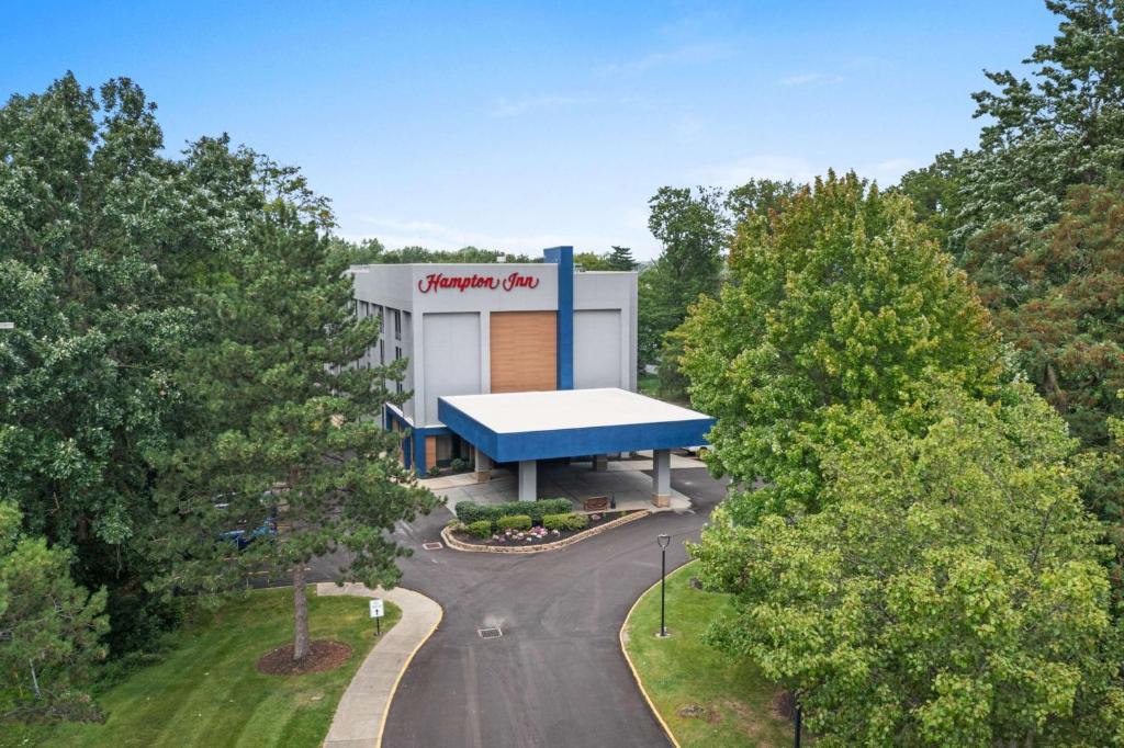 Westlake Hotel | Hampton Inn Cleveland-Westlake