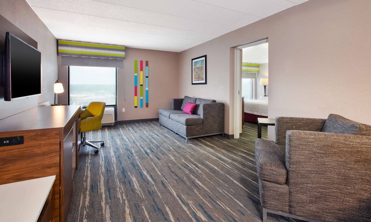 College Park Hotel | Hampton Inn College Park