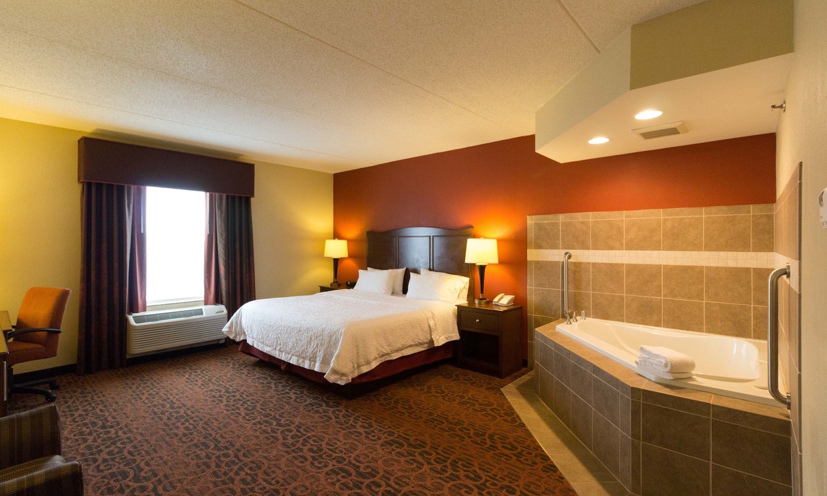 Grove City Hotel | Hampton Inn Columbus-South