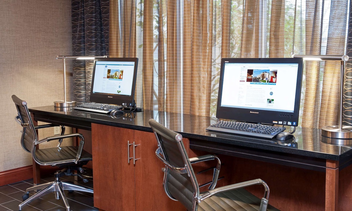 Edinburgh Hotel | Hampton Inn Columbus/Taylorsville/Edinburgh