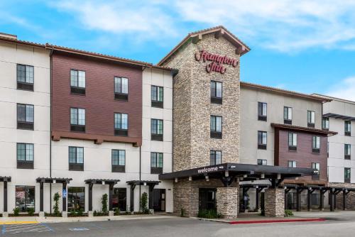 Concord Hotel | Hampton Inn Concord