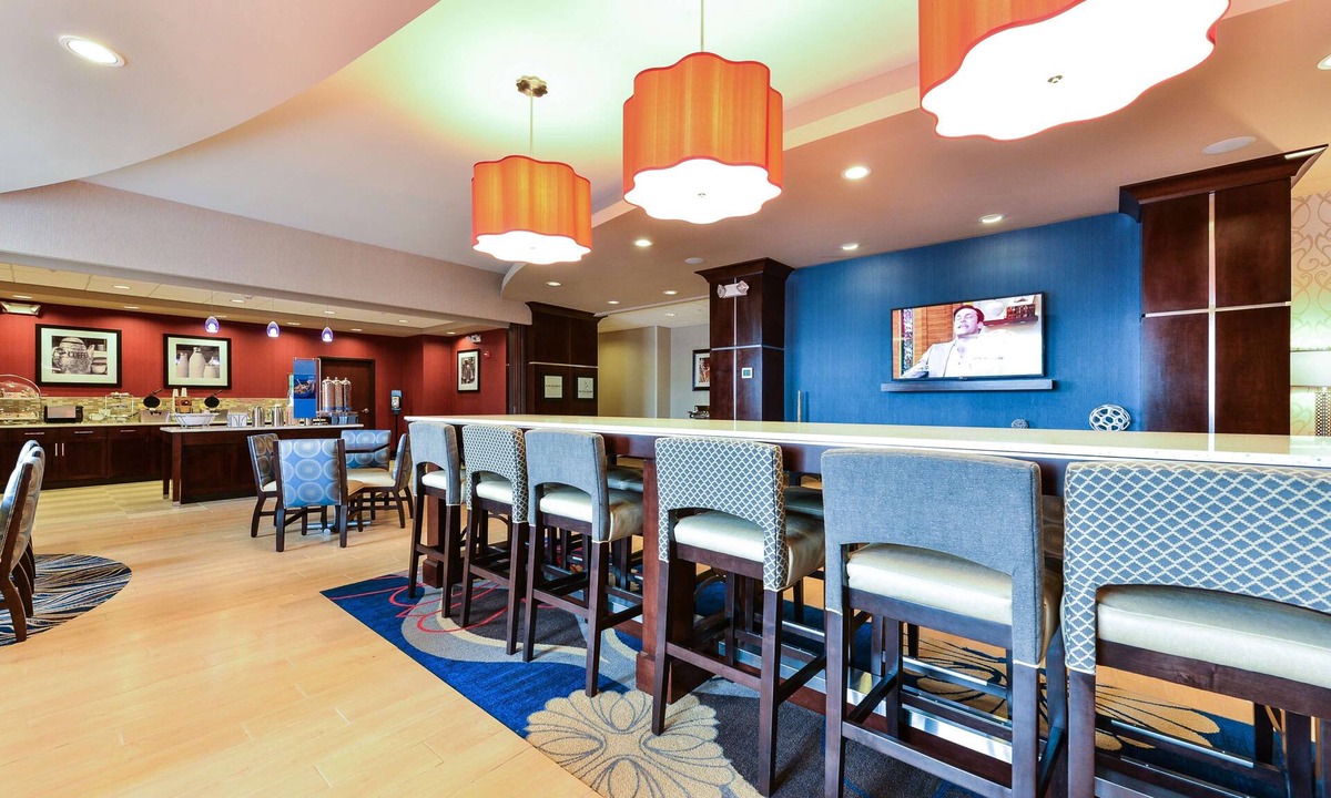 Painted Post Hotel | Hampton Inn Corning/Painted Post