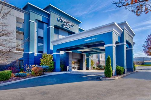 Cortland Hotel | Hampton Inn Cortland