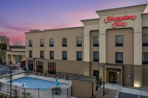Crossville Hotel | Hampton Inn Crossville