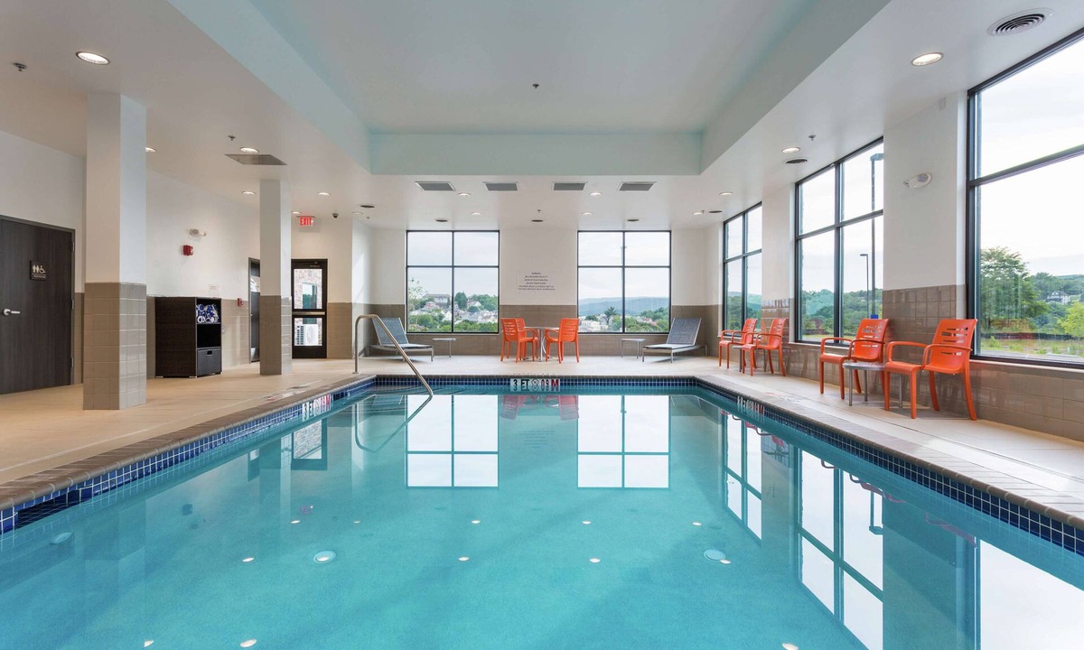 Cumberland Hotel | Hampton Inn Cumberland
