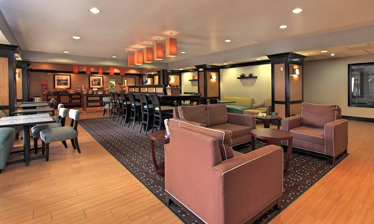Defiance Hotel | Hampton Inn Defiance