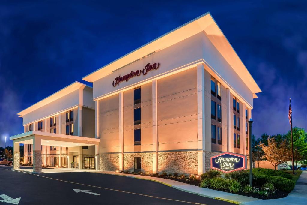 Dover Hotel | Hampton Inn Dover