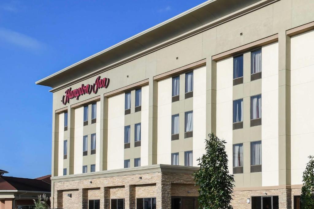 Dry Ridge Hotel | Hampton Inn Dry Ridge