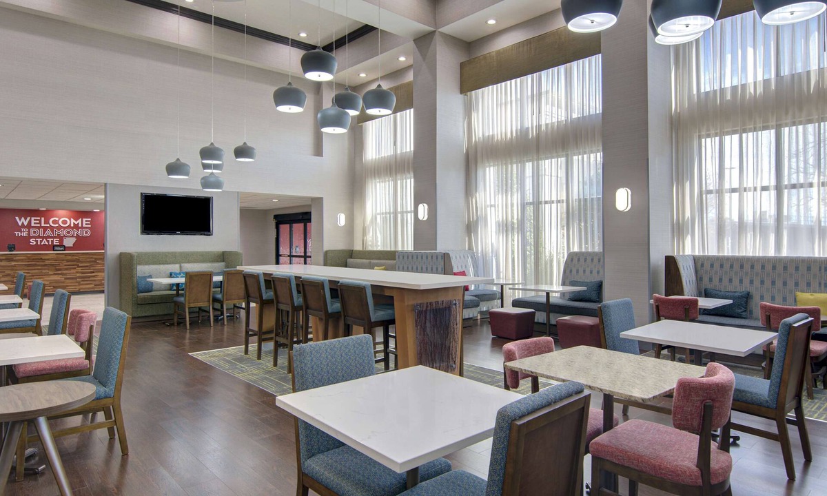 Fayetteville Hotel | Hampton Inn Fayetteville