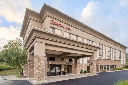 Fishkill Hotel | Hampton Inn Fishkill
