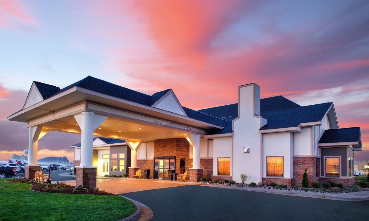 Gaylord Hotel | Hampton Inn Gaylord