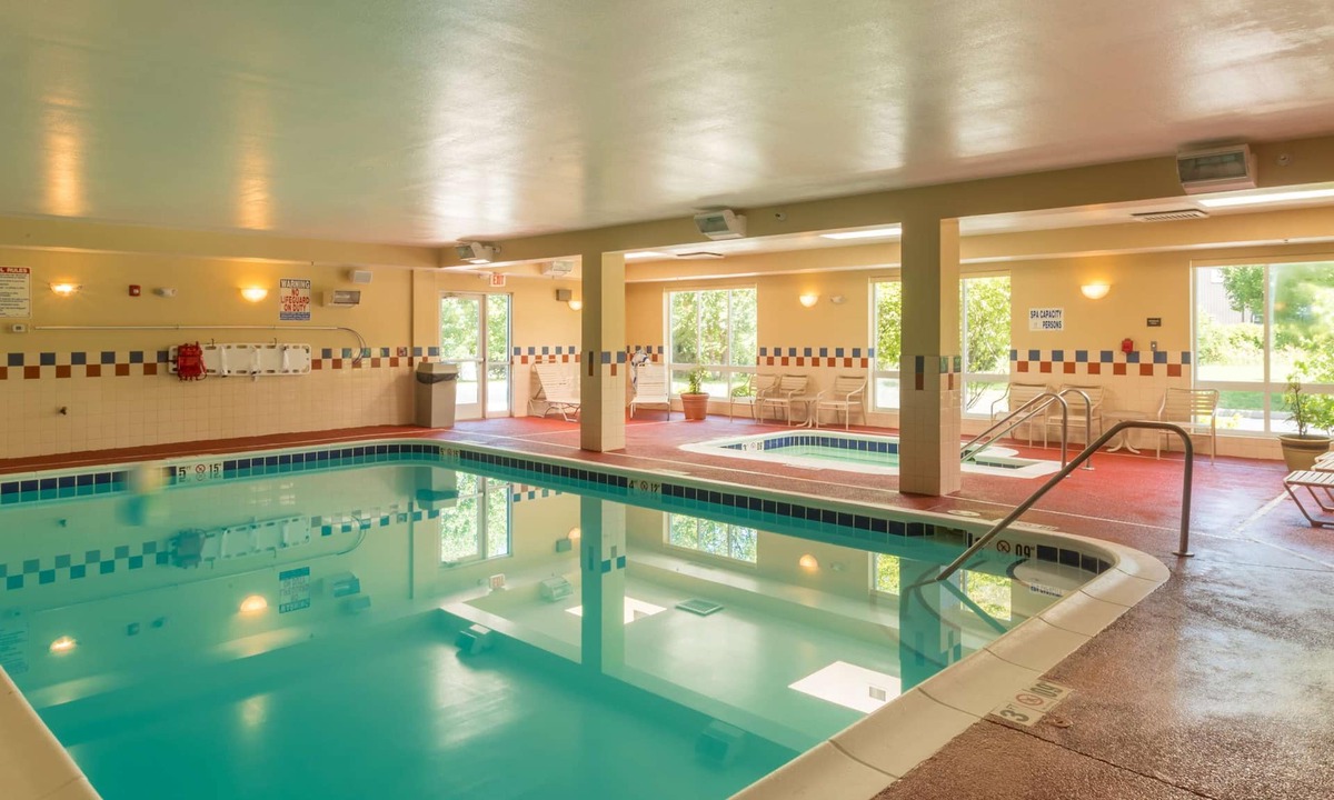 Goshen Hotel | Hampton Inn Goshen