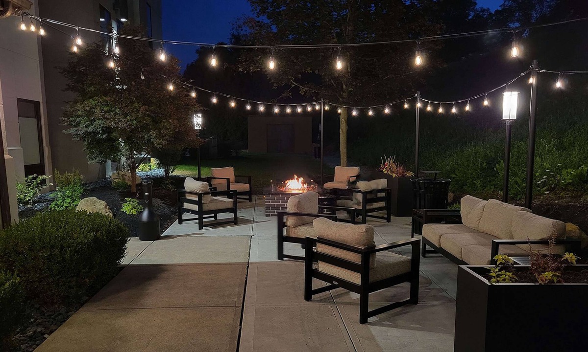 Greensburg Hotel | Hampton Inn Greensburg