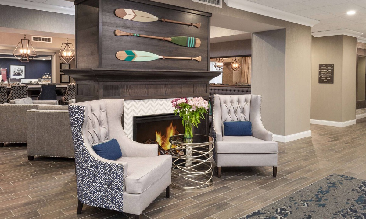 West Kennebunk Hotel | Hampton Inn Kennebunk Kennebunkport