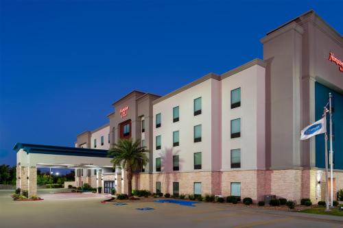 Lake Charles Hotel | Hampton Inn Lake Charles