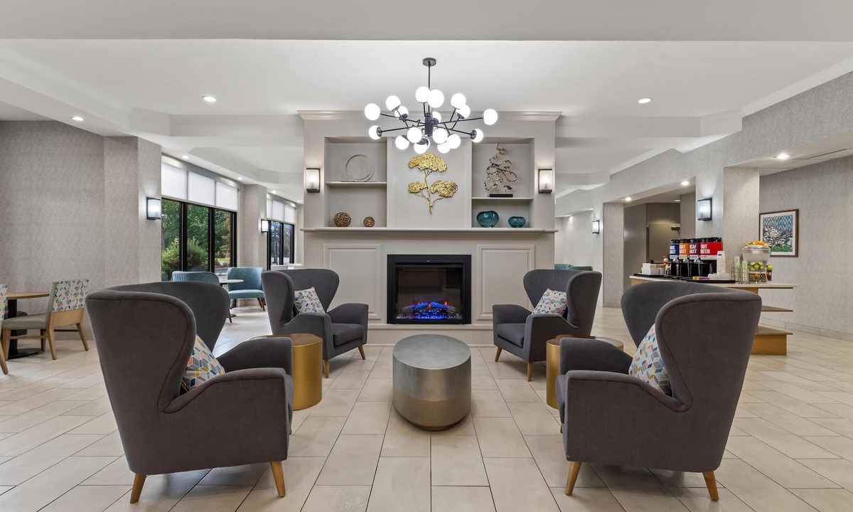 Laramie Hotel | Hampton Inn Laramie