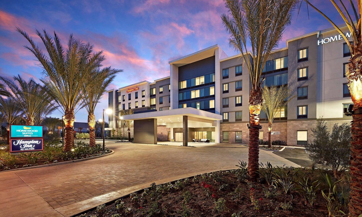 Harbor Hotel | Hampton Inn Long Beach Airport