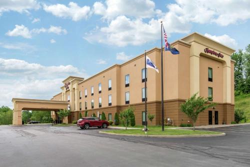 Meadville Hotel | Hampton Inn Meadville