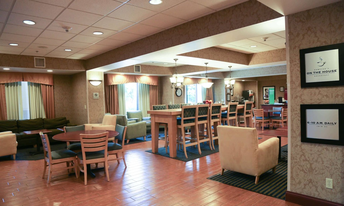 Morehead Hotel | Hampton Inn Morehead