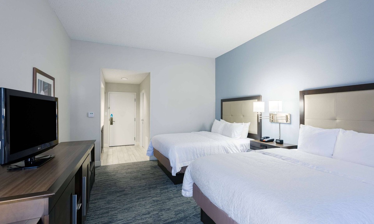 Mount Airy Hotel | Hampton Inn Mount Airy