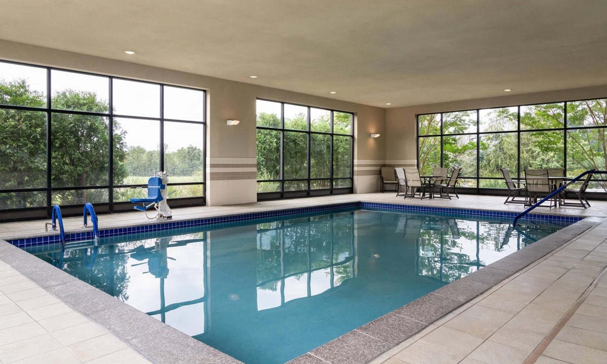 Neptune City Hotel | Hampton Inn Neptune/Wall