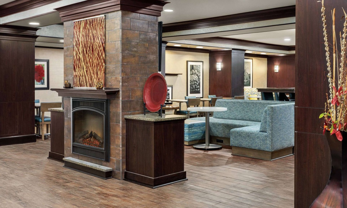 New Albany Hotel | Hampton Inn New Albany