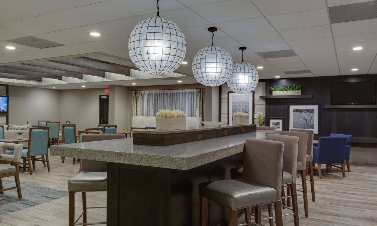 North Myrtle Beach Hotel | Hampton Inn North Myrtle Beach-Harbourgate