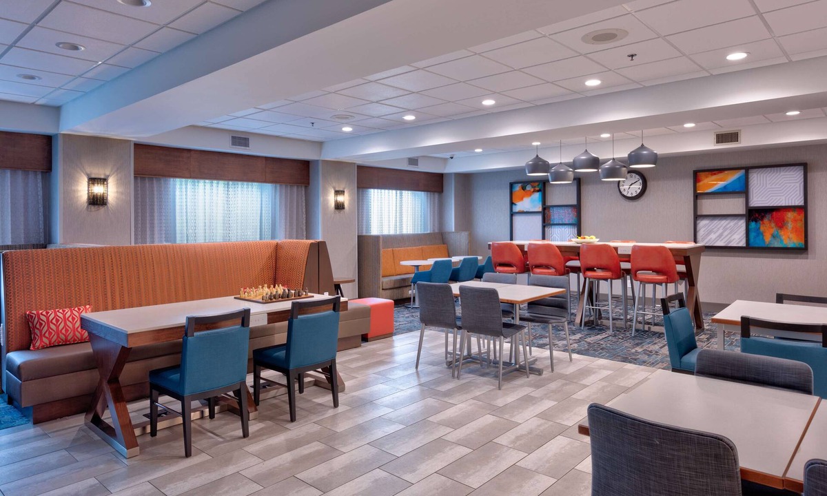 Norfolk Hotel | Hampton Inn Norfolk