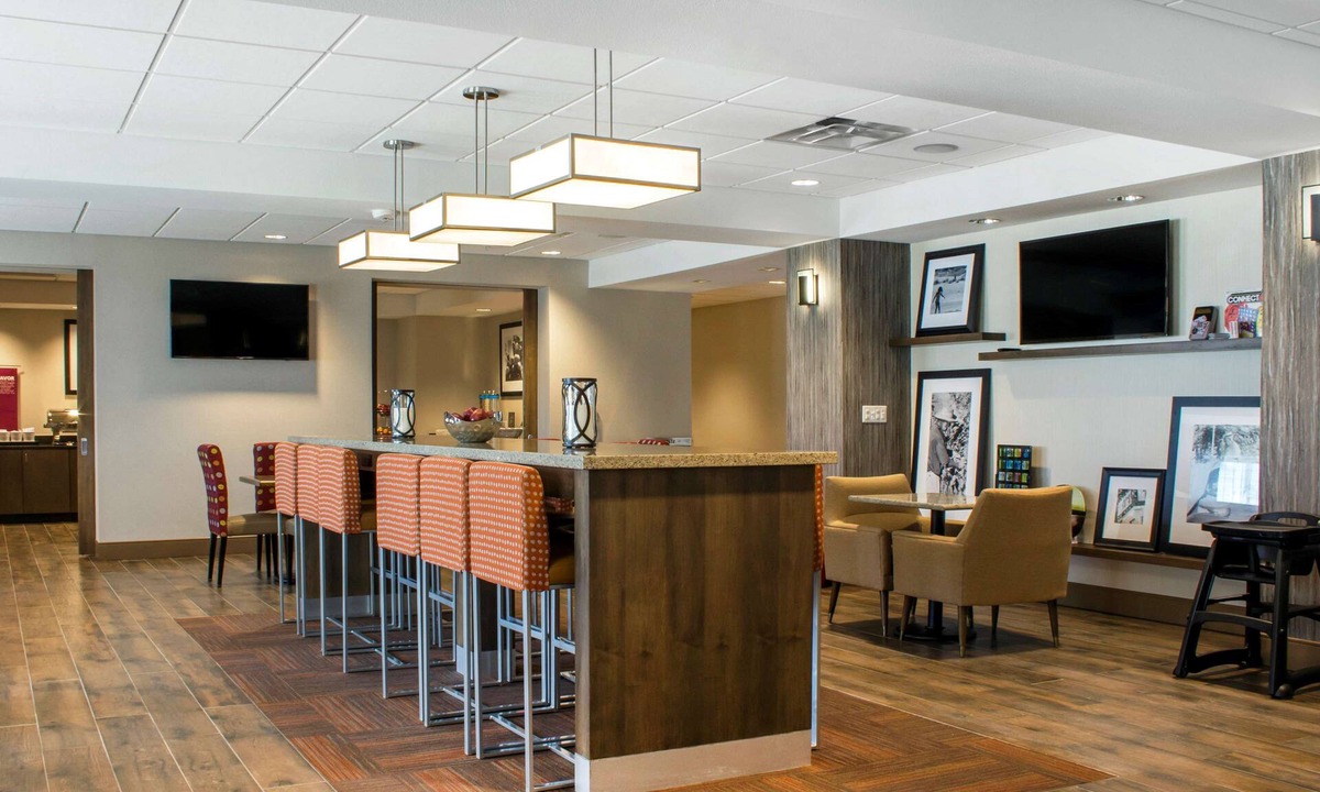 Parker Hotel | Hampton Inn Parker