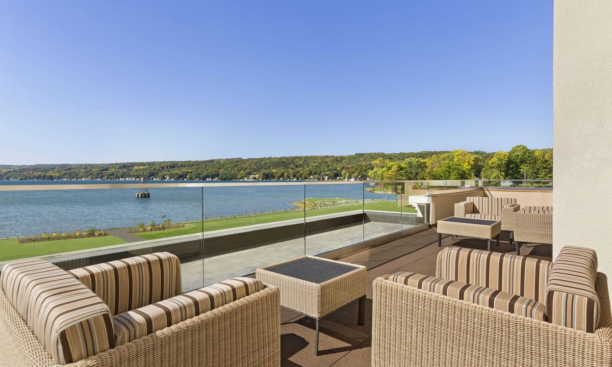 Penn Yan Hotel | Hampton Inn Penn Yan