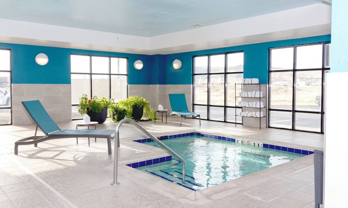 Rawlins Hotel | Hampton Inn Rawlins