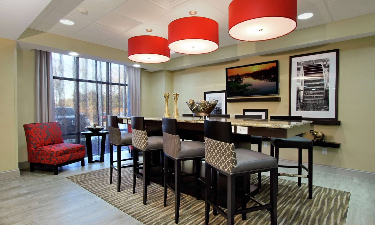 Richland Hotel | Hampton Inn Richland
