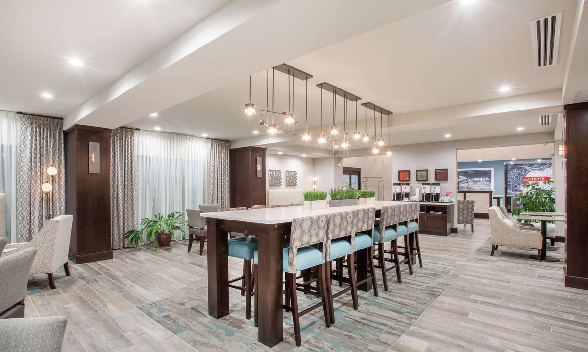 Rochester Hotel | Hampton Inn Rochester Penfield