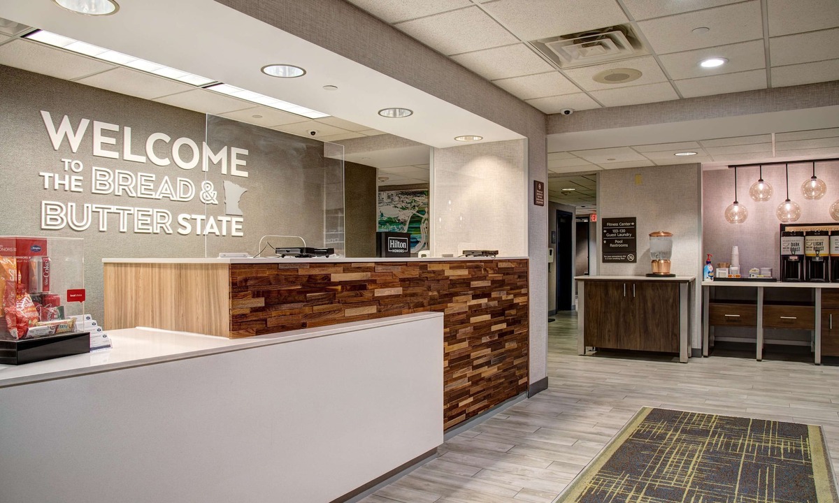 Rochester Hotel | Hampton Inn Rochester-South
