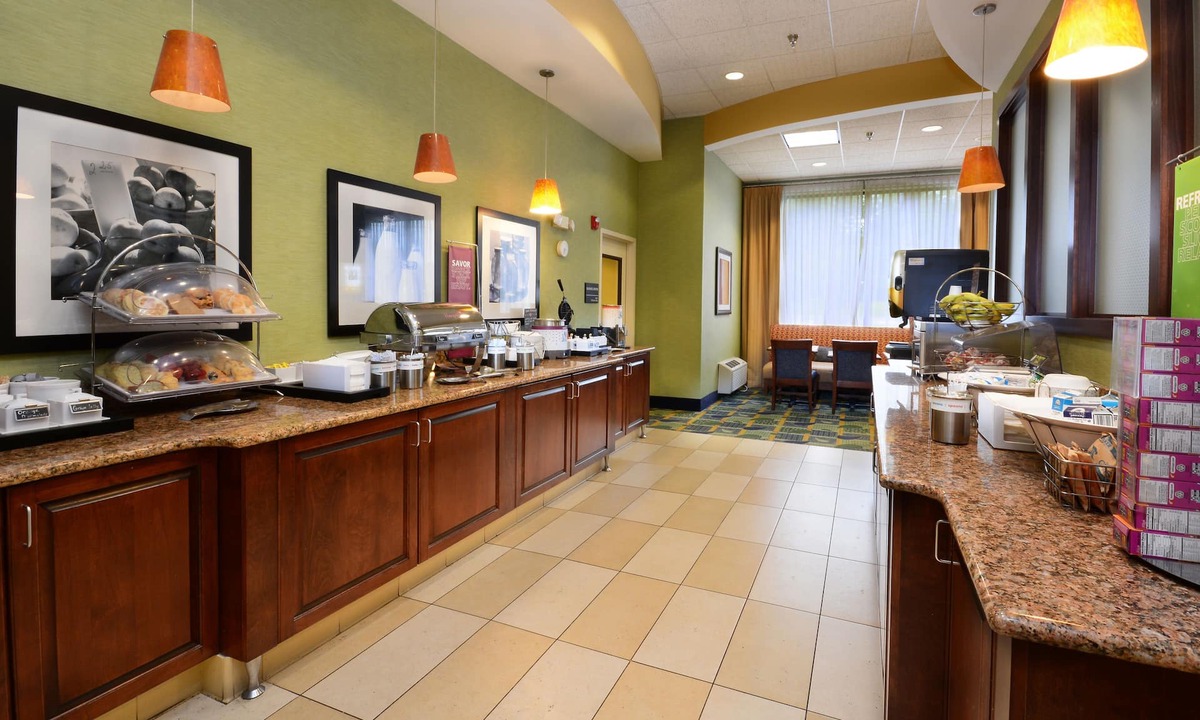 Roxboro Hotel | Hampton Inn Roxboro