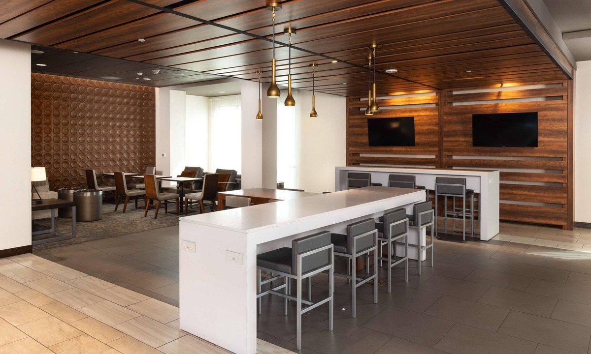 South San Jose Hotel | Hampton Inn San Jose Cherry Ave