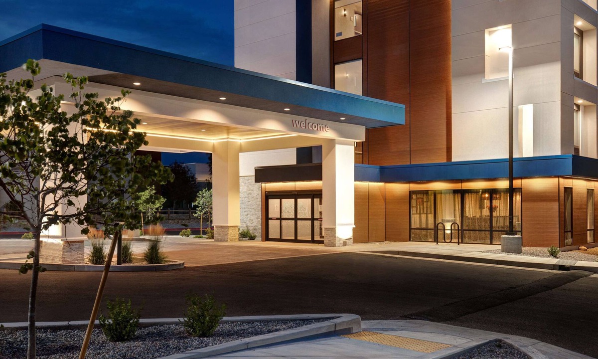 Southside Hotel | Hampton Inn Santa Fe South