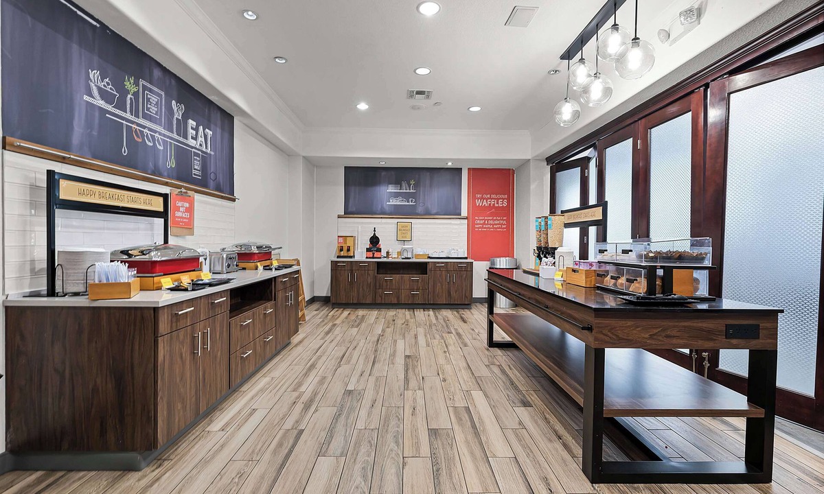 Seguin Hotel | Hampton Inn Seguin