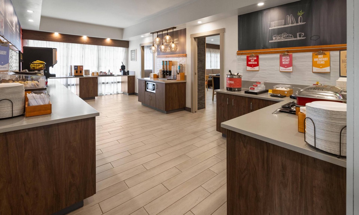Somerset Hotel | Hampton Inn Somerset