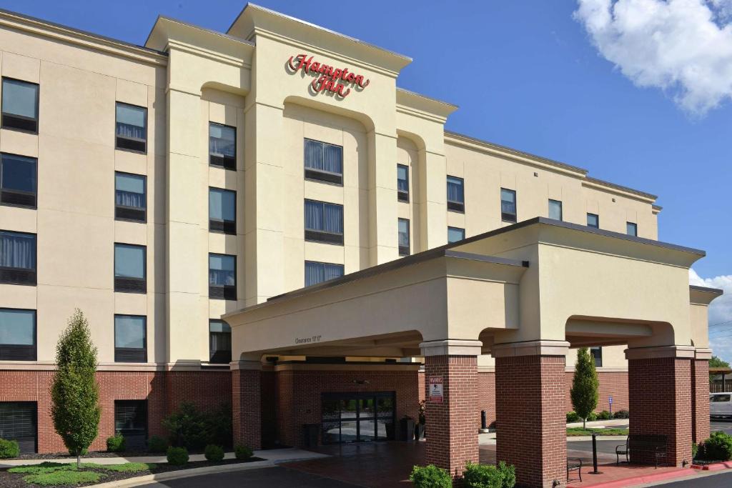 Turners Hotel | Hampton Inn Springfield-Southeast, MO