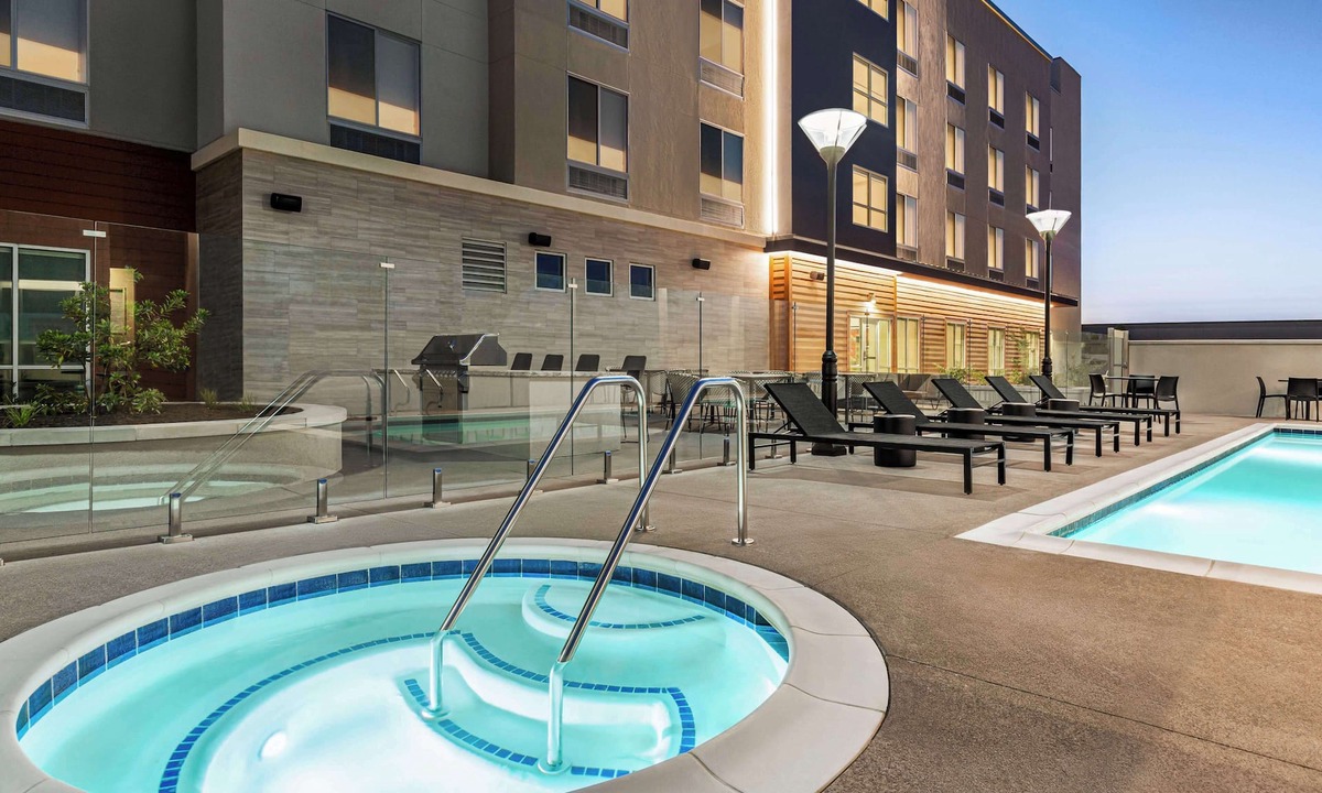 Stockton Hotel | Hampton Inn Stockton, Ca