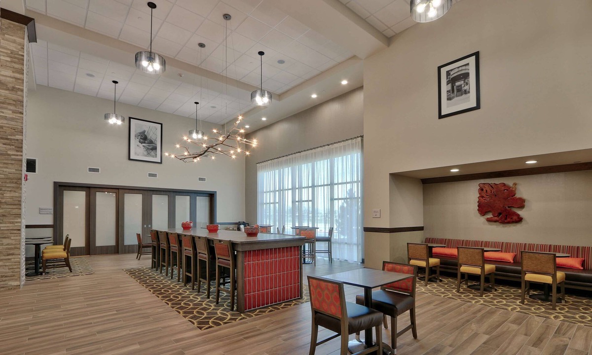 Artesia Hotel | Hampton Inn & Suites Artesia