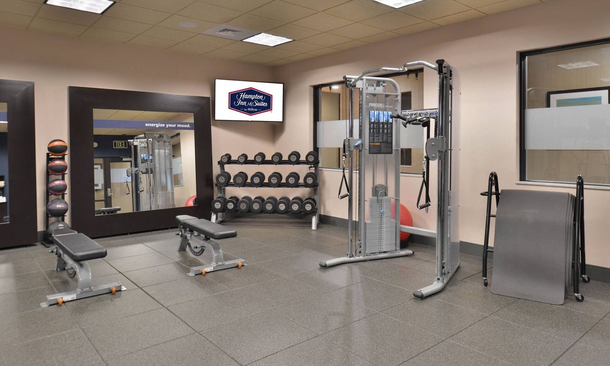 Southern Crossing Hotel | Hampton Inn & Suites Bend