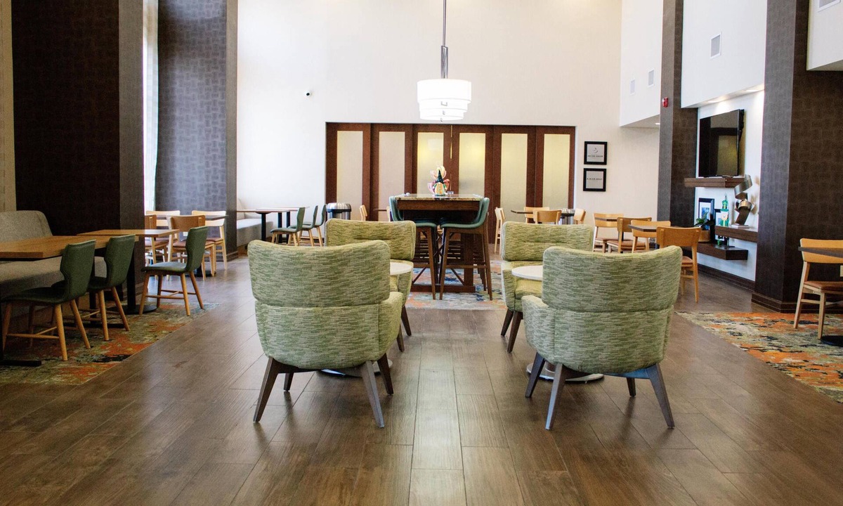 Blythe Hotel | Hampton Inn & Suites Blythe
